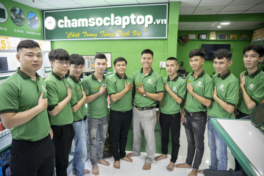 đội ngũ kỹ thuật | Chamsoclaptop nhận đào tạo học viên